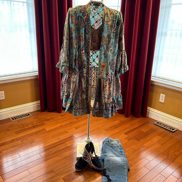 Cabi 8.5 size 💜💜💜 - Picture 12 of 13